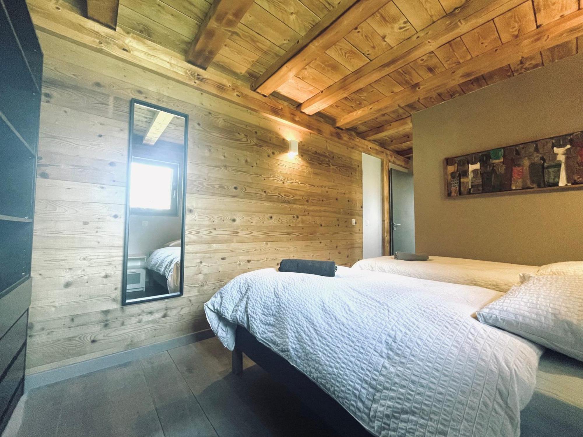 Chalet Le Petit Nicolas, Jacuzzi, Vue Mont Blanc Chamonix Mont Blanc Exterior foto